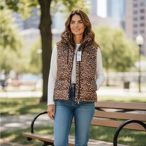 Calvin Klein Women's Animal Print Puffer Vest